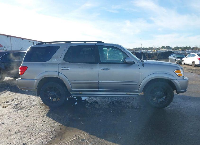 Photo 14 of 2003 Toyota Sequoia SR5 V8 (VIN 5TDZT34A43S145076)