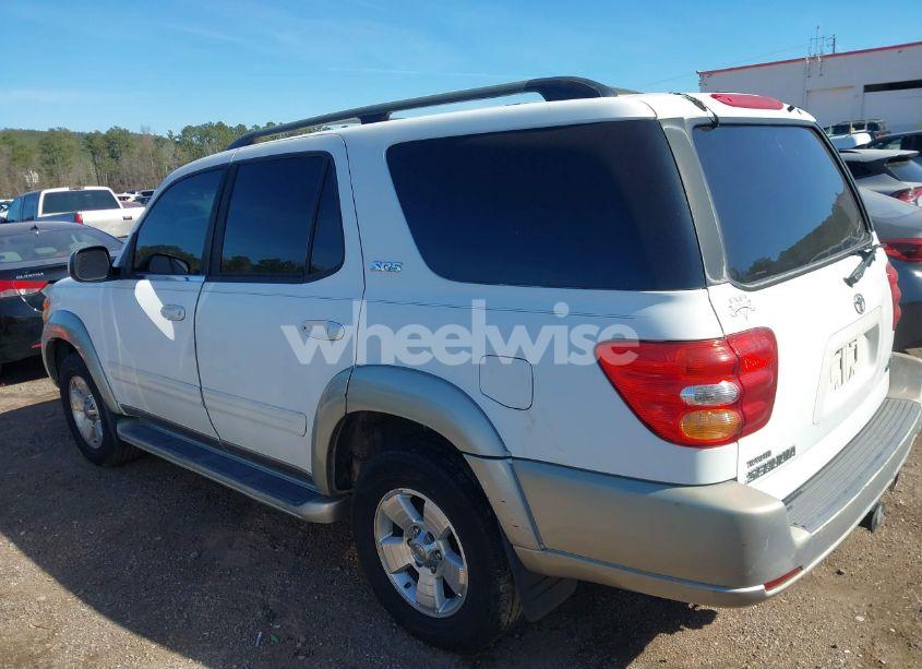 Photo 3 of 2004 Toyota Sequoia SR5 V8 (VIN 5TDZT34A44S211112)