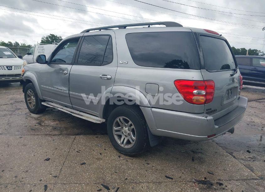 Photo 3 of 2004 Toyota Sequoia SR5 V8 (VIN 5TDZT34A44S226788)
