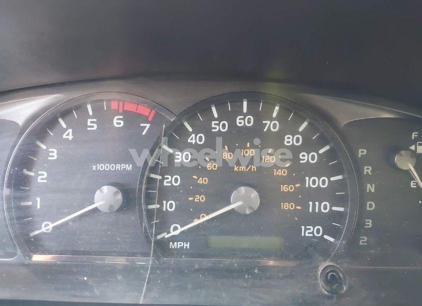 Photo 7 of 2005 Toyota Sequoia SR5 (VIN 5TDZT34A45S257461)