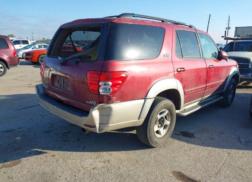 Photo 4 of 2002 Toyota Sequoia SR5 V8 (VIN 5TDZT34A52S108553)