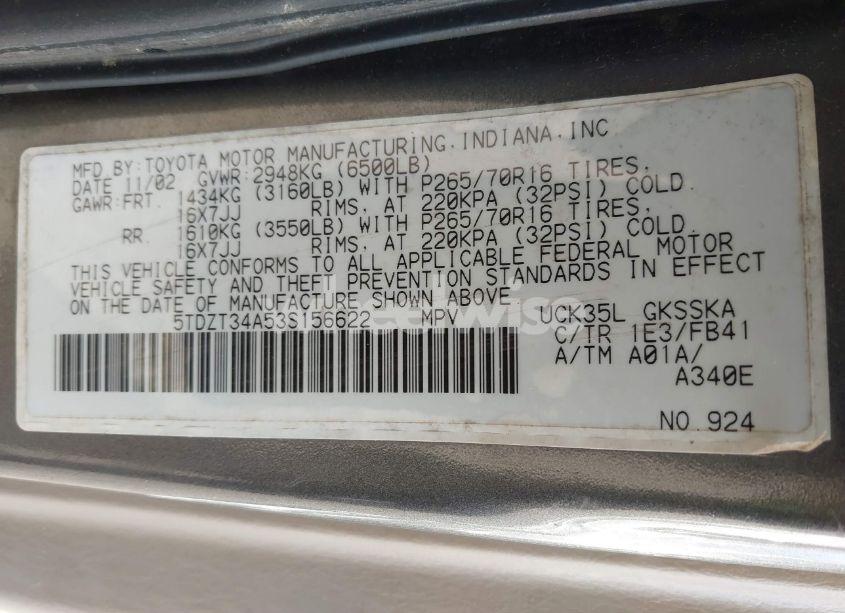 Photo 9 of 2003 Toyota Sequoia SR5 V8 (VIN 5TDZT34A53S156622)