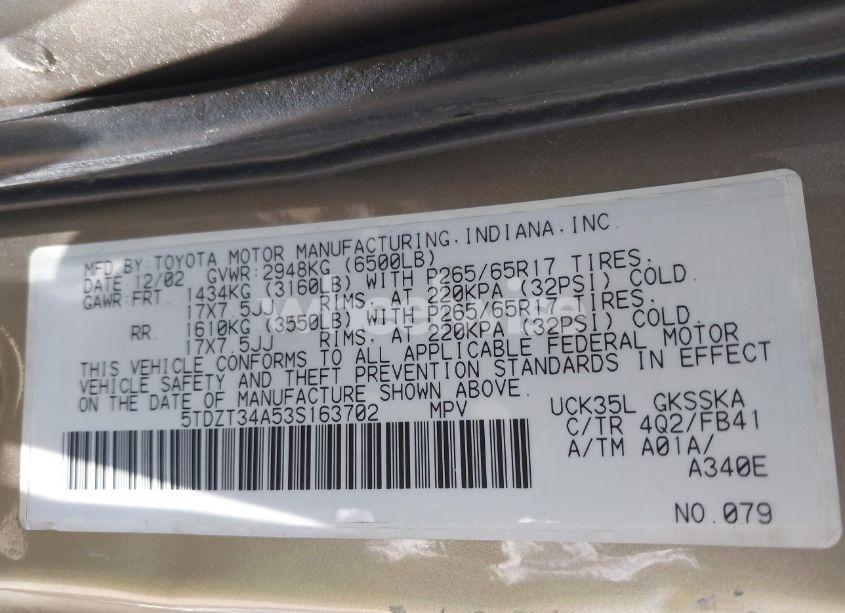 Photo 9 of 2003 Toyota Sequoia SR5 V8 (VIN 5TDZT34A53S163702)