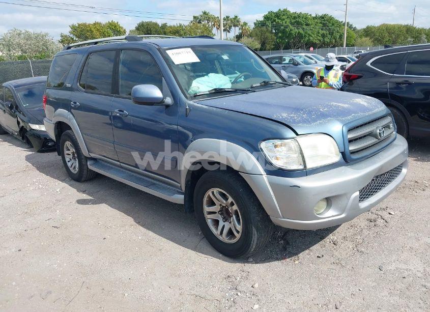 2004 Toyota Sequoia SR5 V8 (VIN 5TDZT34A54S233006) main photo
