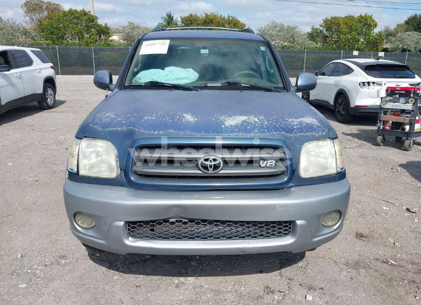 Photo 6 of 2004 Toyota Sequoia SR5 V8 (VIN 5TDZT34A54S233006)