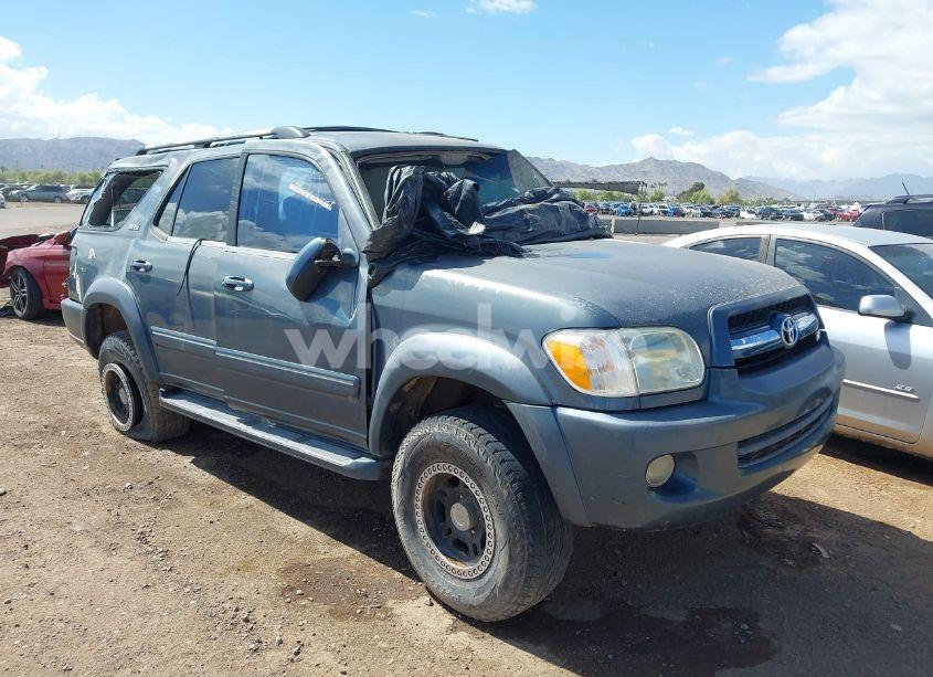 2005 Toyota Sequoia SR5 V8 (VIN 5TDZT34A55S246422) main photo