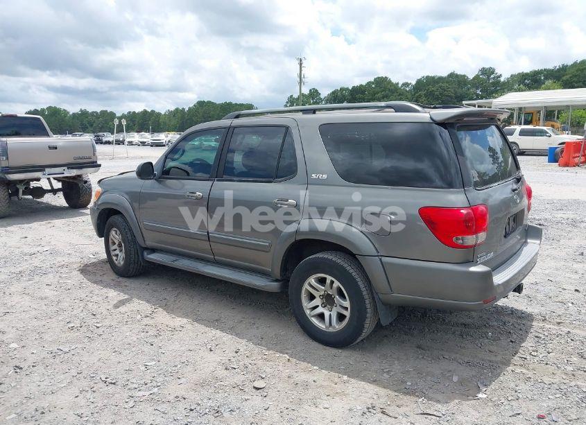 Photo 3 of 2005 Toyota Sequoia SR5 V8 (VIN 5TDZT34A55S254679)