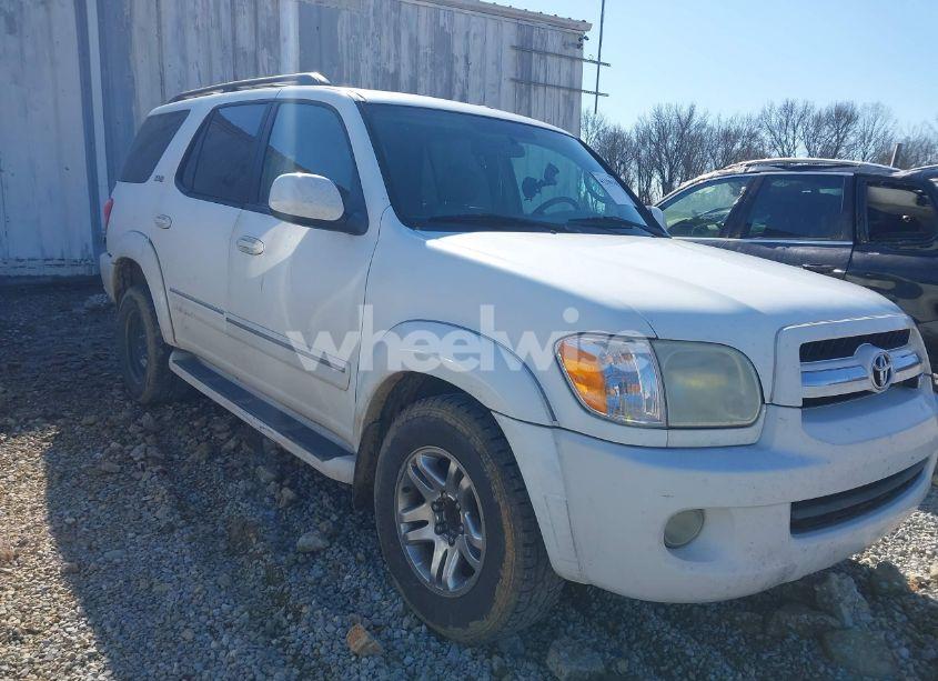 2006 Toyota Sequoia SR5 V8 (VIN 5TDZT34A56S276120) main photo