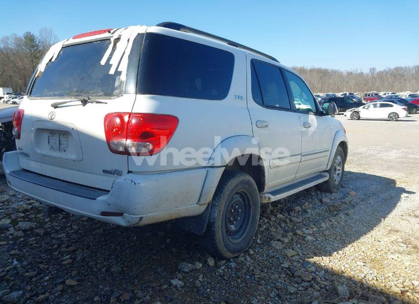 Photo 4 of 2006 Toyota Sequoia SR5 V8 (VIN 5TDZT34A56S276120)