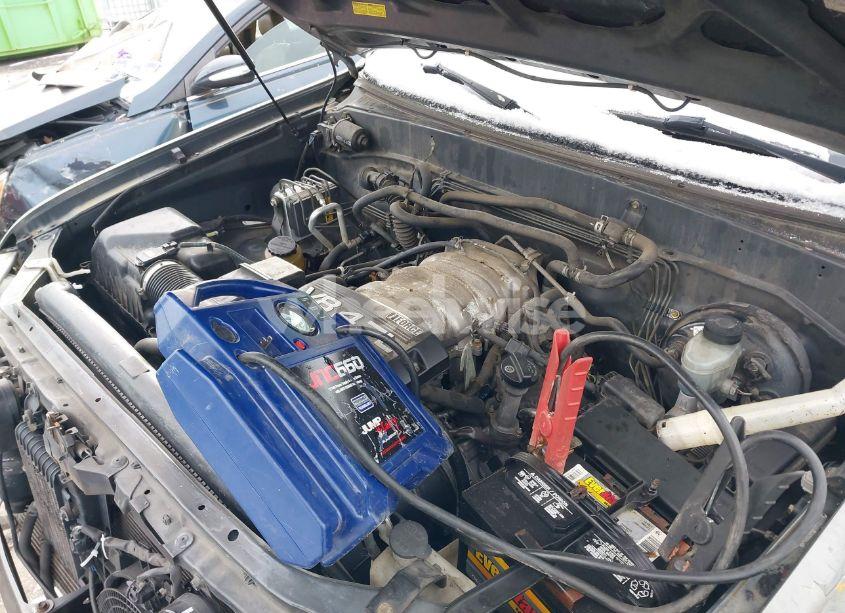 Photo 10 of 2003 Toyota Sequoia SR5 V8 (VIN 5TDZT34A63S151851)