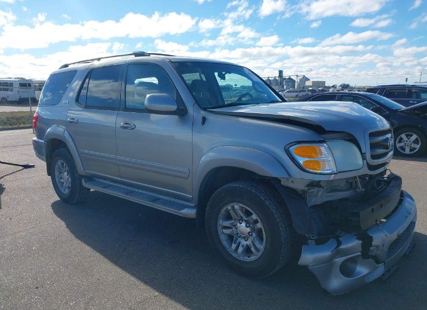 2003 Toyota Sequoia SR5 V8 (VIN 5TDZT34A63S168326) main photo