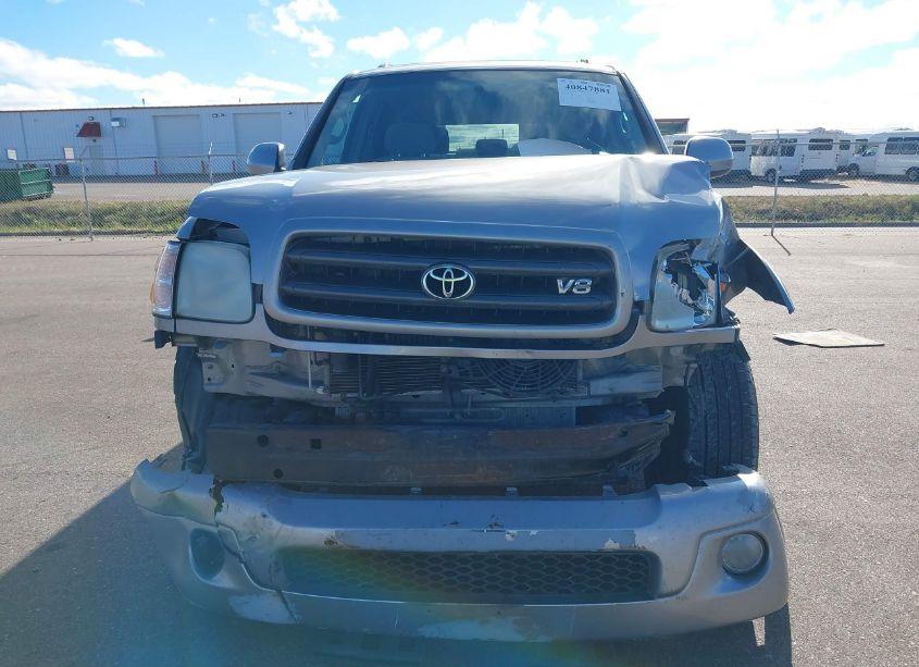 Photo 12 of 2003 Toyota Sequoia SR5 V8 (VIN 5TDZT34A63S168326)