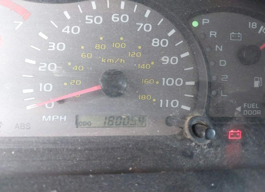 Photo 7 of 2003 Toyota Sequoia SR5 V8 (VIN 5TDZT34A63S168326)