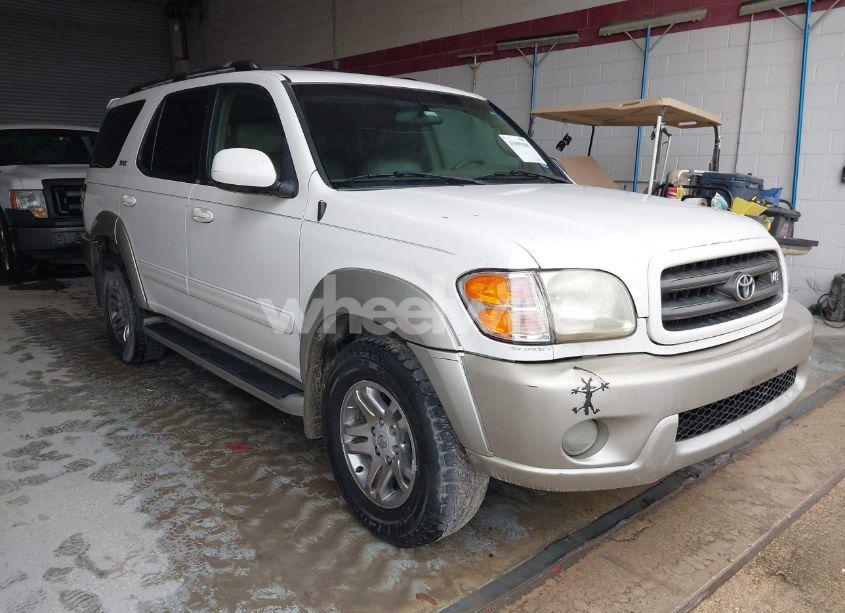2004 Toyota Sequoia SR5 V8 (VIN 5TDZT34A64S218109) main photo
