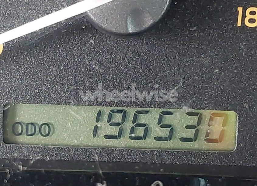 Photo 16 of 2005 Toyota Sequoia SR5 V8 (VIN 5TDZT34A65S250768)