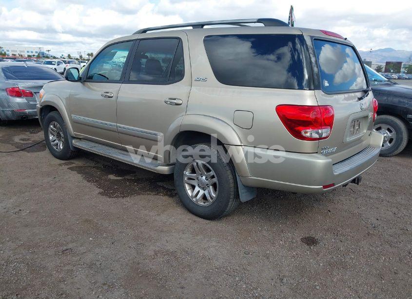 Photo 3 of 2005 Toyota Sequoia SR5 V8 (VIN 5TDZT34A65S250768)
