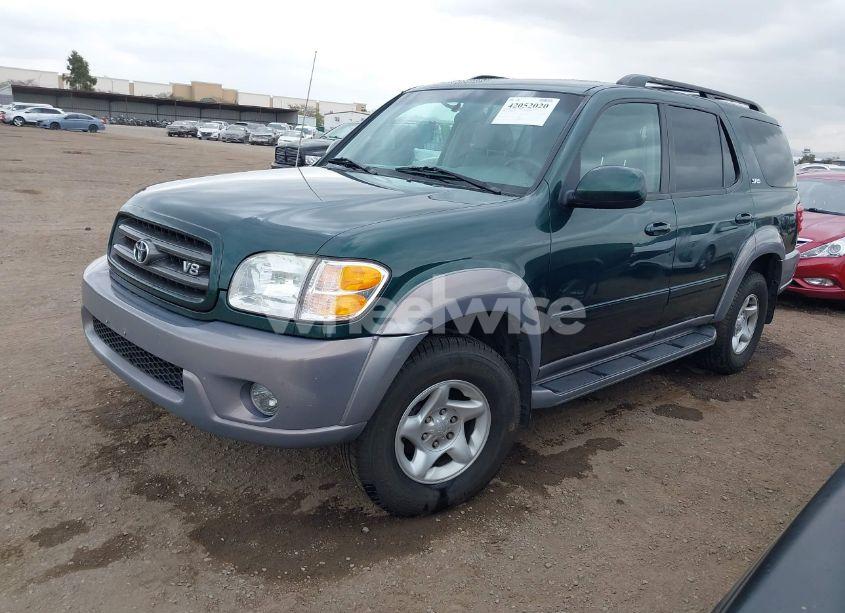 Photo 2 of 2002 Toyota Sequoia SR5 V8 (VIN 5TDZT34A72S064135)