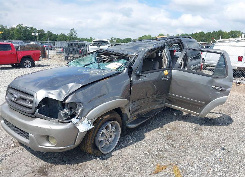Photo 2 of 2003 Toyota Sequoia SR5 V8 (VIN 5TDZT34A73S145587)