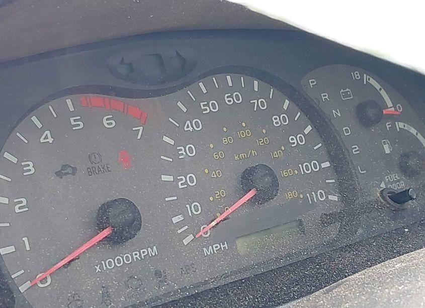 Photo 7 of 2003 Toyota Sequoia SR5 V8 (VIN 5TDZT34A73S145587)