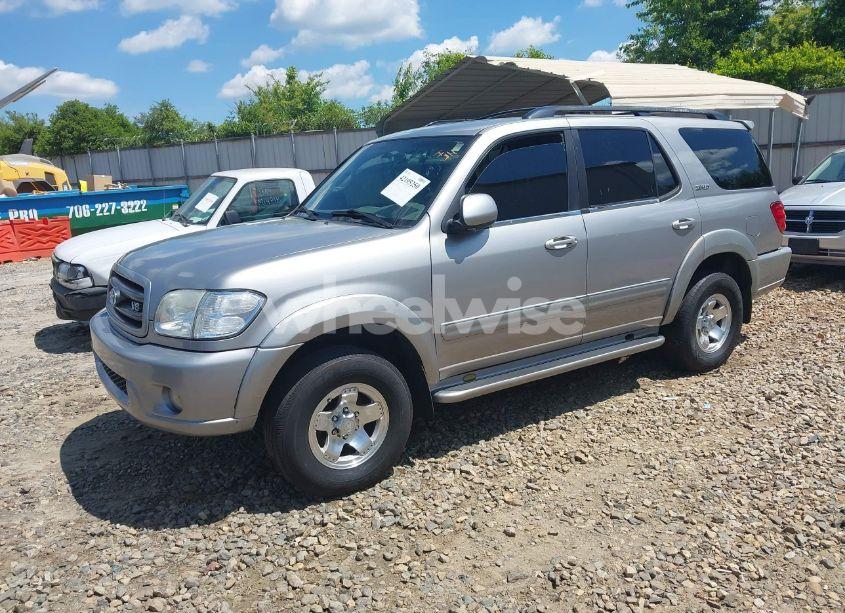 Photo 2 of 2003 Toyota Sequoia SR5 V8 (VIN 5TDZT34A73S156265)