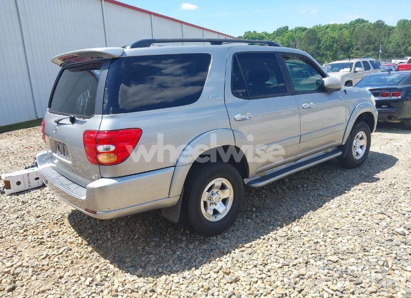 Photo 4 of 2003 Toyota Sequoia SR5 V8 (VIN 5TDZT34A73S156265)