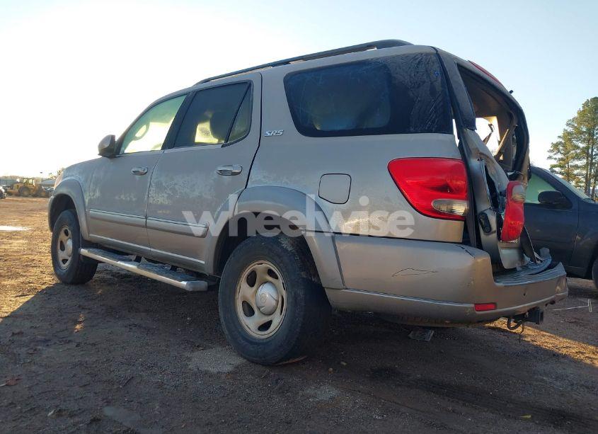 Photo 3 of 2005 Toyota Sequoia SR5 V8 (VIN 5TDZT34A75S255459)