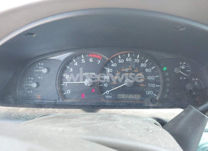 Photo 7 of 2005 Toyota Sequoia SR5 V8 (VIN 5TDZT34A75S258880)