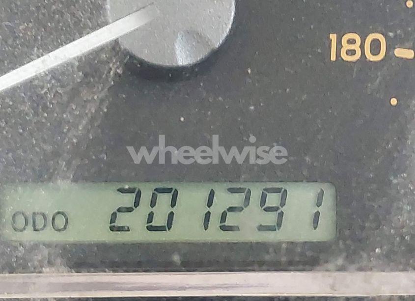 Photo 7 of 2006 Toyota Sequoia SR5 V8 (VIN 5TDZT34A76S273753)