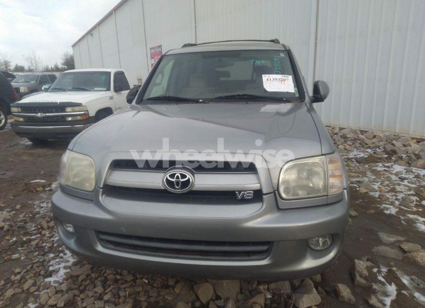 Photo 13 of 2007 Toyota Sequoia SR5 V8 (VIN 5TDZT34A77S285533)
