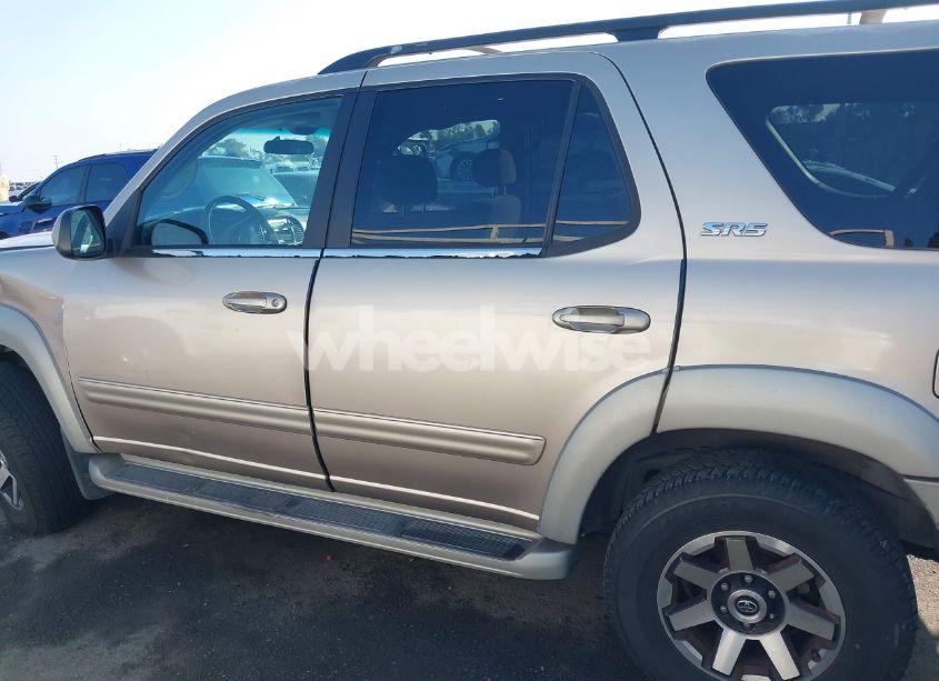 Photo 14 of 2001 Toyota Sequoia SR5 (VIN 5TDZT34A81S025388)