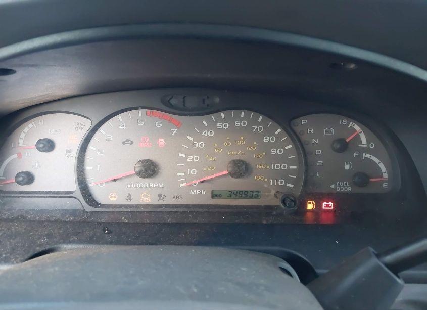 Photo 7 of 2003 Toyota Sequoia SR5 V8 (VIN 5TDZT34A83S150877)