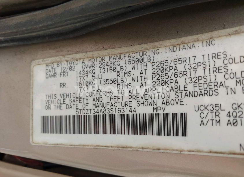 Photo 9 of 2003 Toyota Sequoia SR5 V8 (VIN 5TDZT34A83S163144)