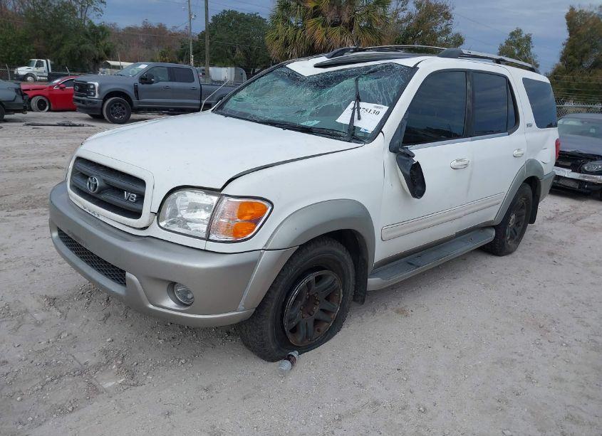 Photo 2 of 2003 Toyota Sequoia SR5 V8 (VIN 5TDZT34A83S167663)