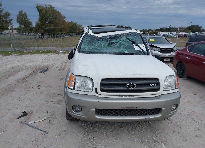 Photo 6 of 2003 Toyota Sequoia SR5 V8 (VIN 5TDZT34A83S167663)