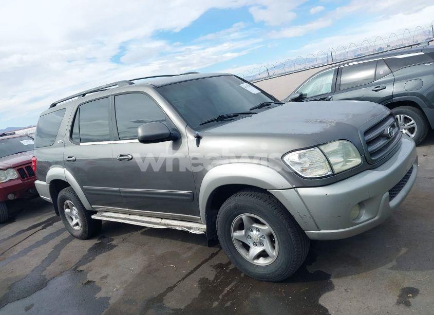 Photo 14 of 2003 Toyota Sequoia SR5 V8 (VIN 5TDZT34A83S179926)