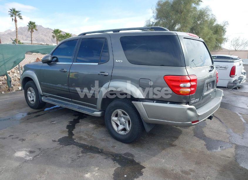 Photo 3 of 2003 Toyota Sequoia SR5 V8 (VIN 5TDZT34A83S179926)