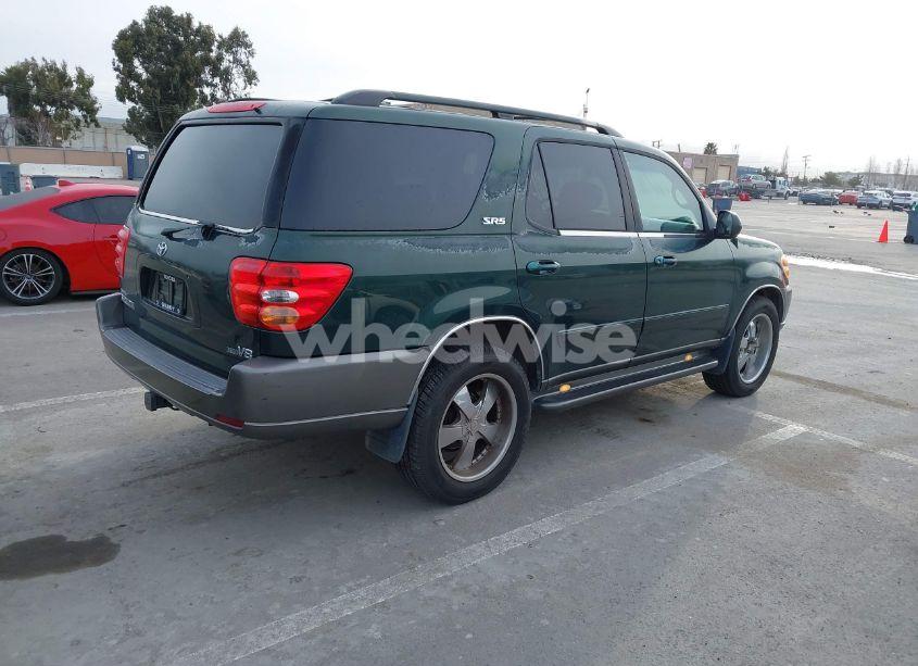 Photo 4 of 2004 Toyota Sequoia SR5 V8 (VIN 5TDZT34A84S225563)