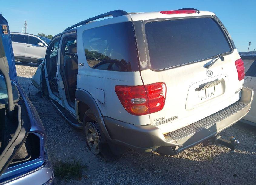 Photo 3 of 2004 Toyota Sequoia SR5 V8 (VIN 5TDZT34A84S232237)