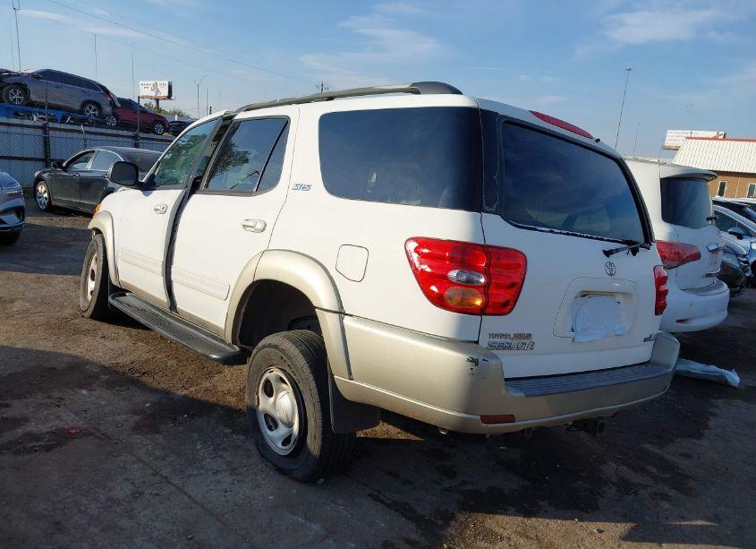 Photo 3 of 2004 Toyota Sequoia SR5 V8 (VIN 5TDZT34A84S238183)