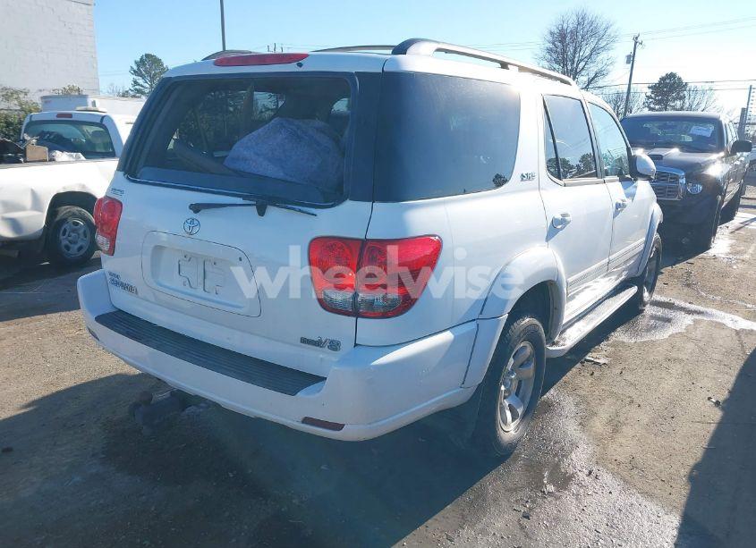 Photo 4 of 2005 Toyota Sequoia SR5 V8 (VIN 5TDZT34A85S255793)