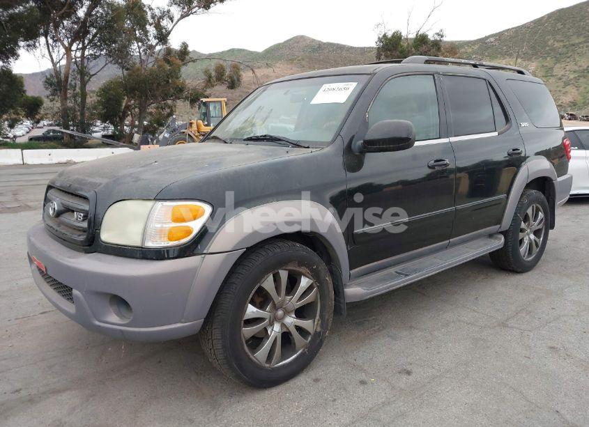 Photo 2 of 2002 Toyota Sequoia SR5 V8 (VIN 5TDZT34A92S122584)