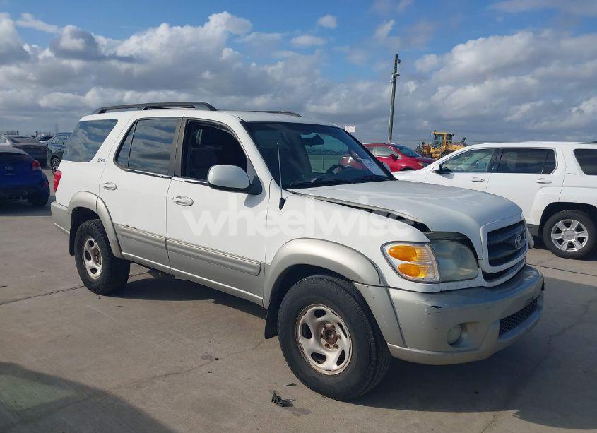 2003 Toyota Sequoia SR5 V8 (VIN 5TDZT34A93S148880) main photo