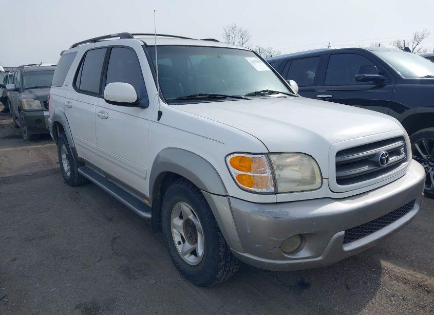 2003 Toyota Sequoia SR5 V8 (VIN 5TDZT34A93S151472) main photo