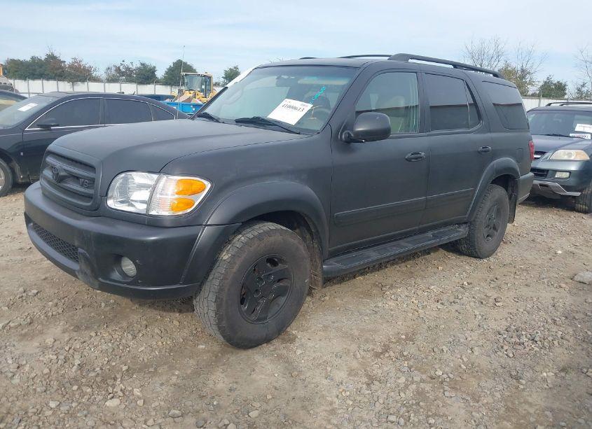 Photo 2 of 2004 Toyota Sequoia SR5 V8 (VIN 5TDZT34A94S208528)
