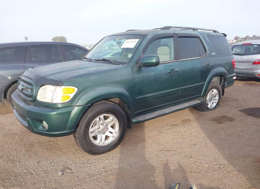 Photo 2 of 2004 Toyota Sequoia SR5 V8 (VIN 5TDZT34A94S209159)