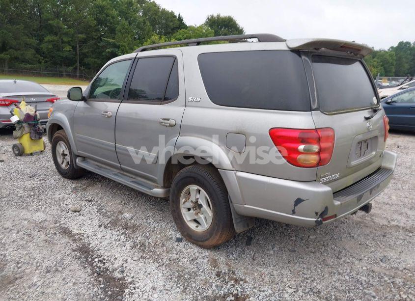 Photo 3 of 2004 Toyota Sequoia SR5 V8 (VIN 5TDZT34A94S209646)