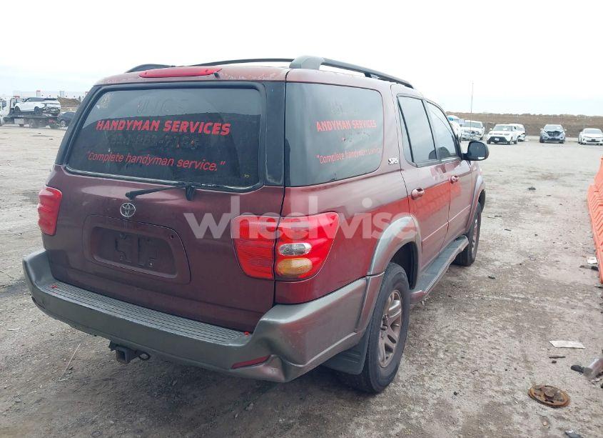 Photo 4 of 2004 Toyota Sequoia SR5 V8 (VIN 5TDZT34A94S228441)