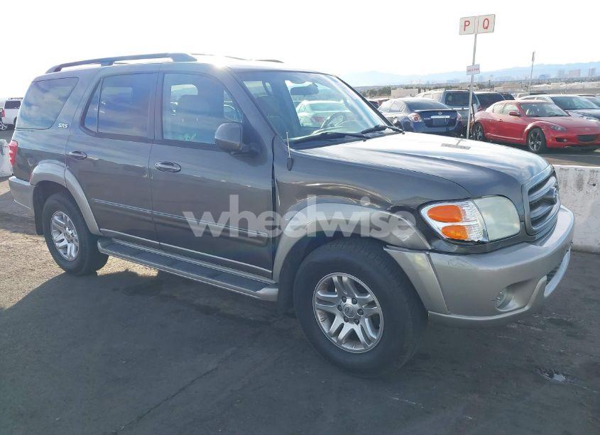 Photo 13 of 2004 Toyota Sequoia SR5 V8 (VIN 5TDZT34A94S230576)