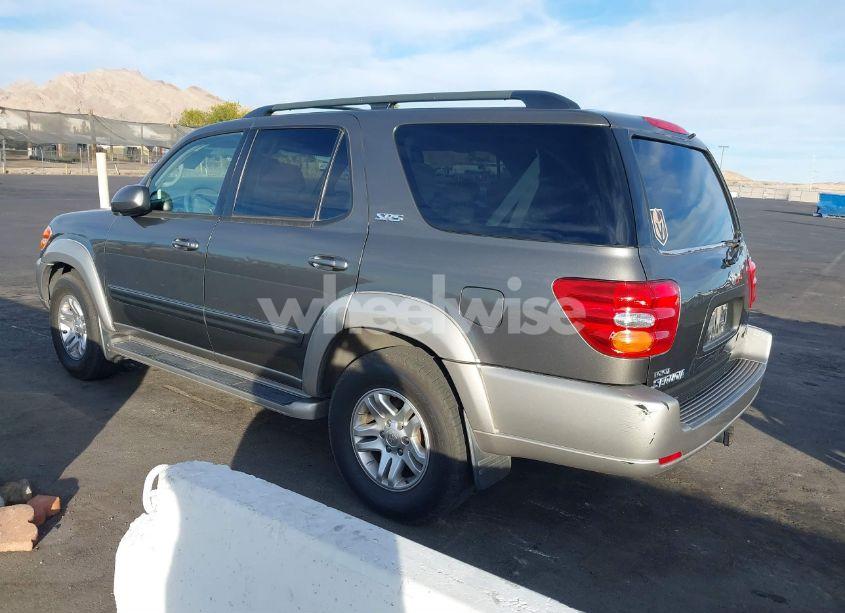 Photo 3 of 2004 Toyota Sequoia SR5 V8 (VIN 5TDZT34A94S230576)