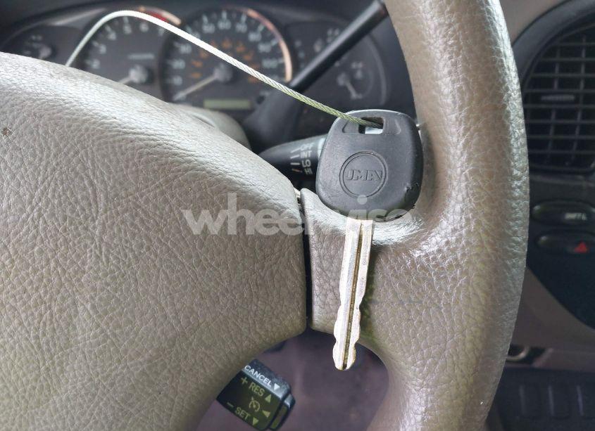 Photo 11 of 2006 Toyota Sequoia SR5 V8 (VIN 5TDZT34A96S279098)